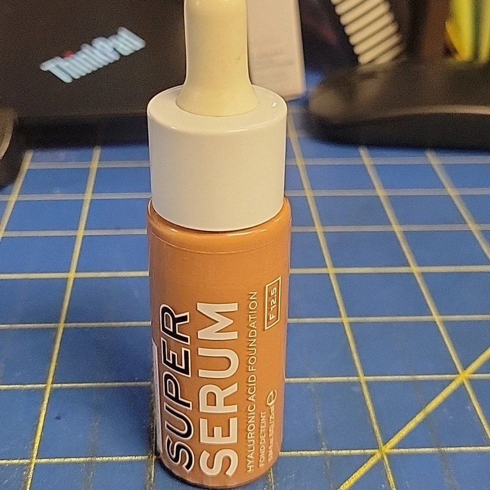 Relove by Revolution Super Serum Foundation 25ml New in Dropper Bottle F 12.5